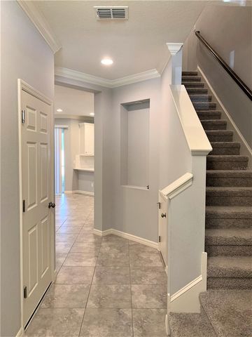 1073 AMBER LEAF TRAIL, Wesley Chapel, FL 33544