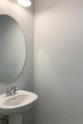 1073 AMBER LEAF TRAIL, Wesley Chapel, FL 33544