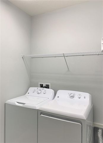 1073 AMBER LEAF TRAIL, Wesley Chapel, FL 33544