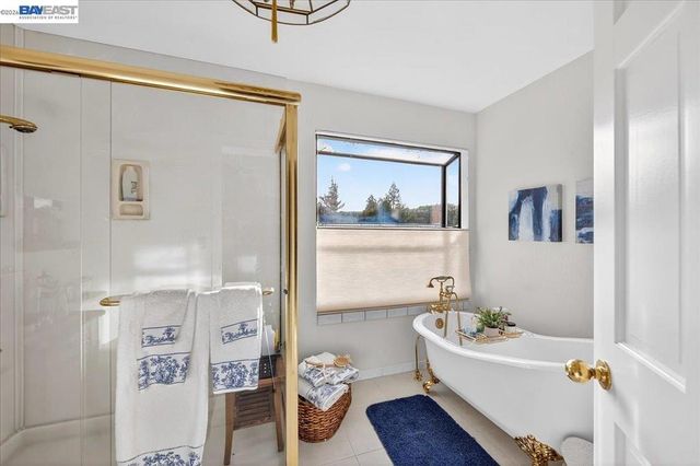 28 28 Harrington Rd, Moraga, CA 94556