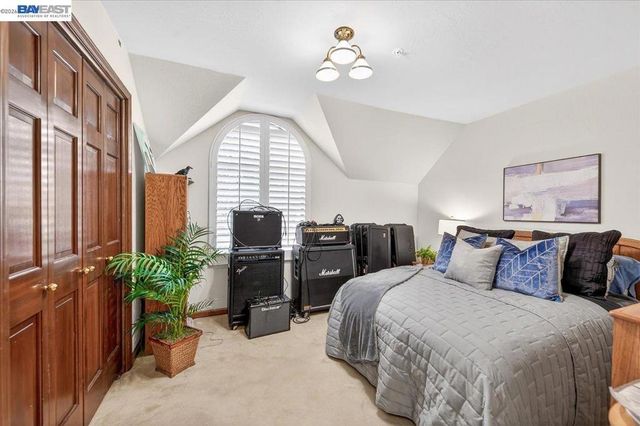 28 28 Harrington Rd, Moraga, CA 94556