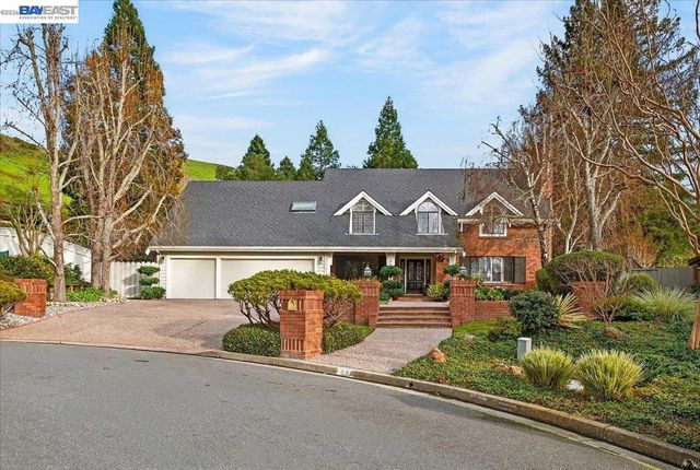 28 28 Harrington Rd, Moraga, CA 94556