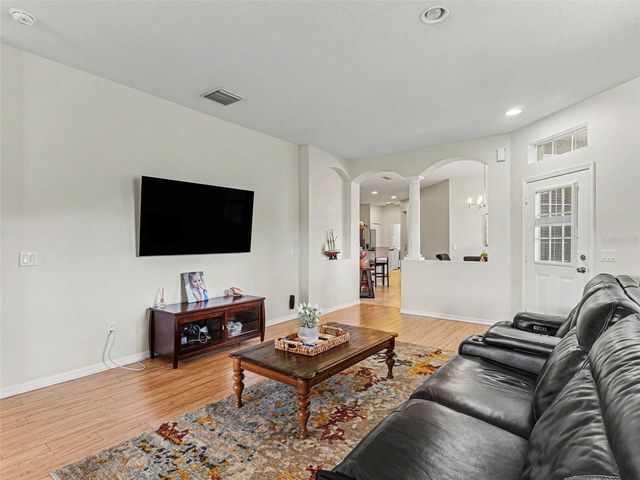 5919 PHOEBENEST DRIVE, Lithia, FL 33547