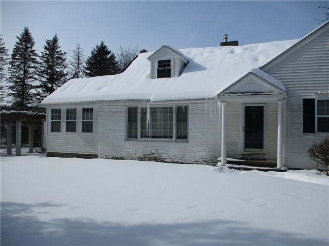 141 Cemetery Road, Bainbridge, NY 13733