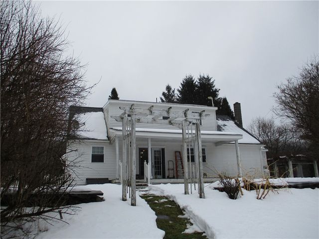 141 Cemetery Road, Bainbridge, NY 13733