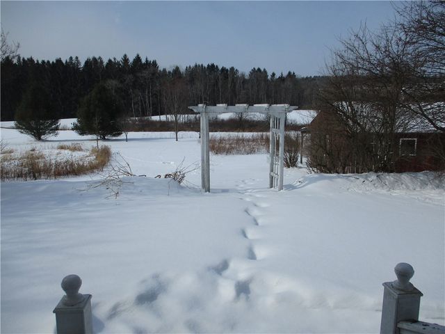 141 Cemetery Road, Bainbridge, NY 13733
