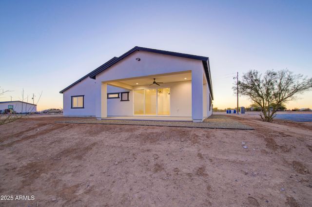 71 S 352ND Drive, Tonopah, AZ 85354