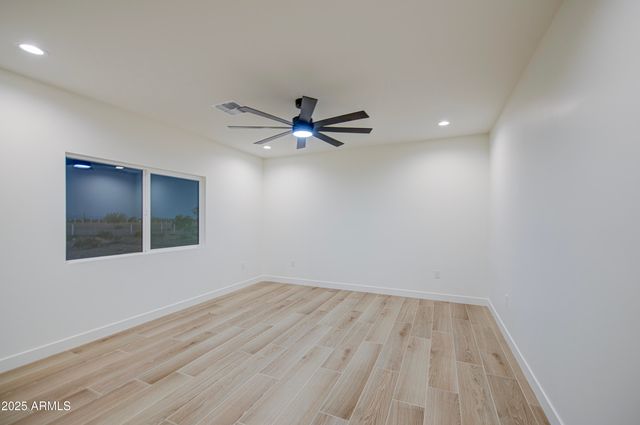 71 S 352ND Drive, Tonopah, AZ 85354