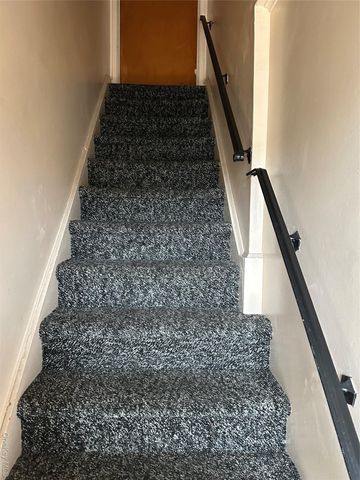 1009 Park Lane N, Franklin Square, NY 11010