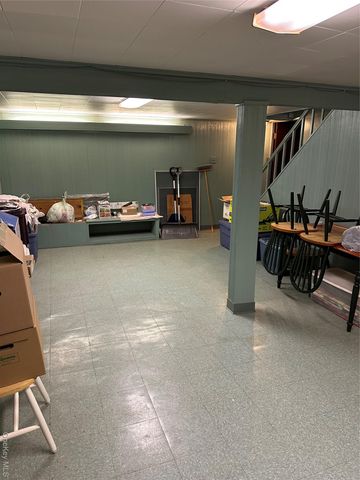 1009 Park Lane N, Franklin Square, NY 11010