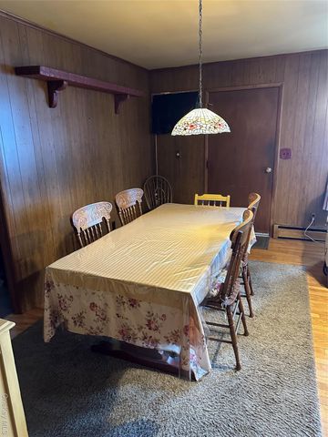 1009 Park Lane N, Franklin Square, NY 11010