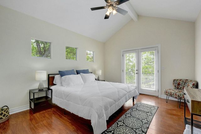 2206 E 14th ST 2, Austin, TX 78702