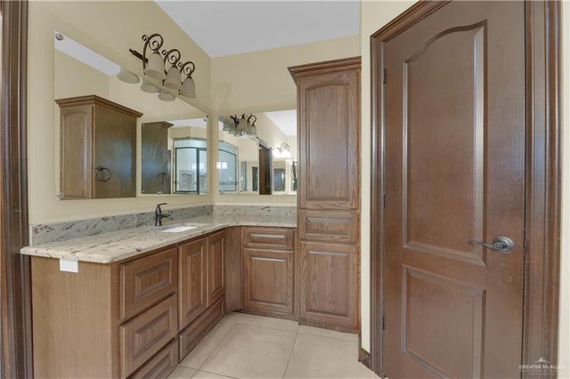 4905 Juno Drive, Edinburg, TX 78539