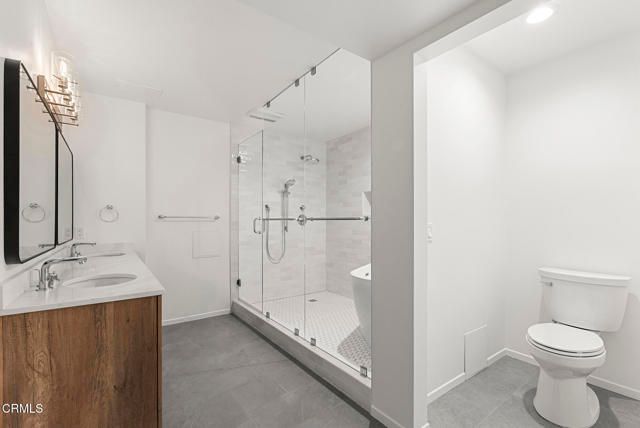 1520 S Beverly Glen Boulevard 204, Los Angeles, CA 90024