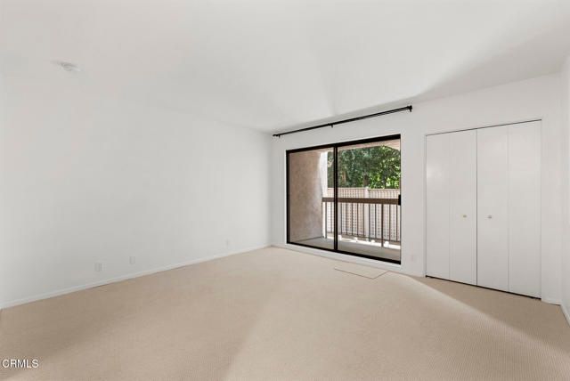 1520 S Beverly Glen Boulevard 204, Los Angeles, CA 90024