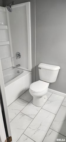 7306 Norris Drive, Marion, IL 62959