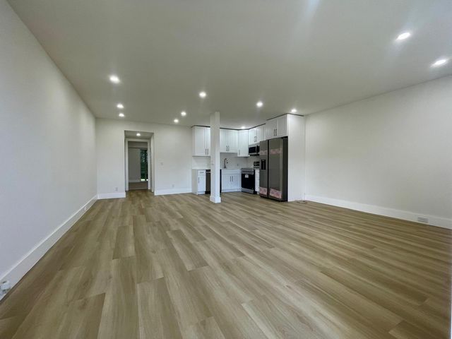 328 Brighton H, Boca Raton, FL 33434