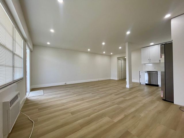 328 Brighton H, Boca Raton, FL 33434