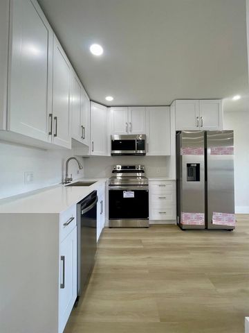 328 Brighton H, Boca Raton, FL 33434