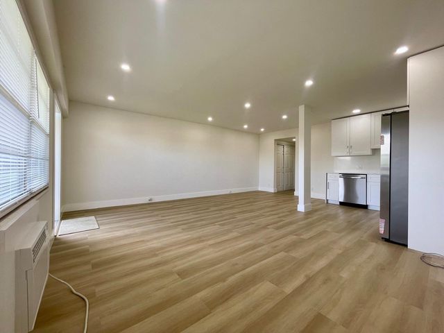 328 Brighton H, Boca Raton, FL 33434