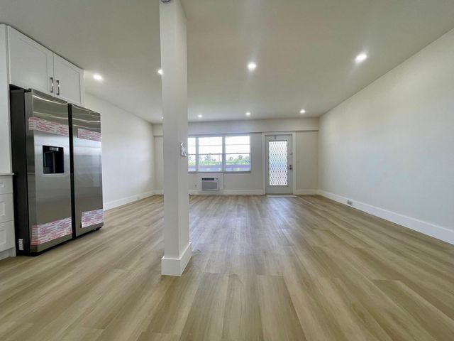 328 Brighton H, Boca Raton, FL 33434