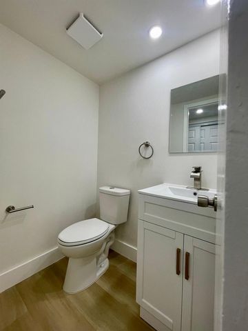 328 Brighton H, Boca Raton, FL 33434