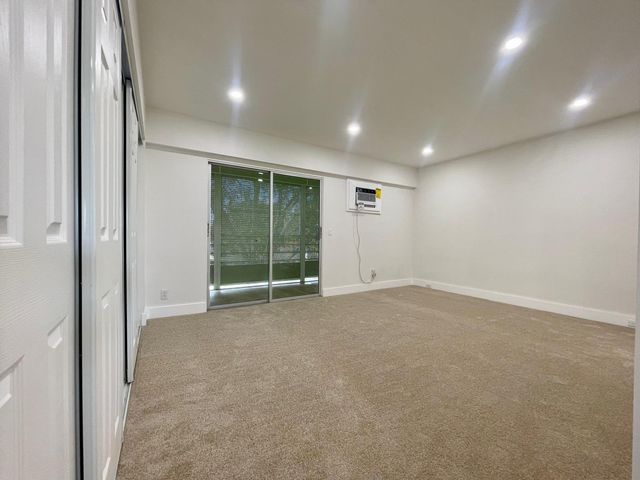 328 Brighton H, Boca Raton, FL 33434