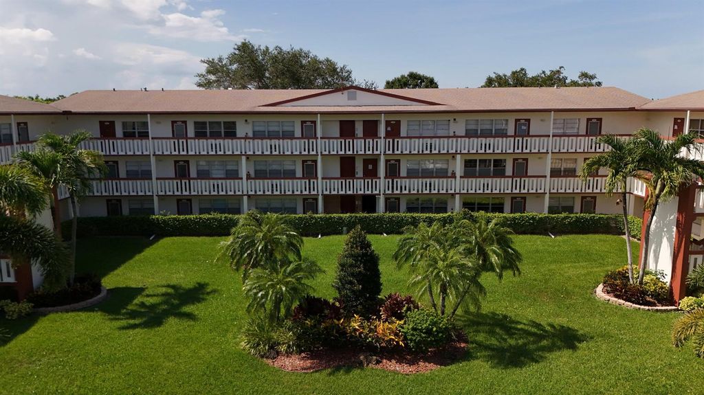328 Brighton H, Boca Raton, FL 33434