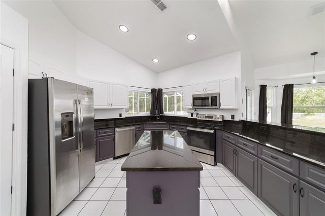 7399 SW 140TH AVENUE, Dunnellon, FL 34432
