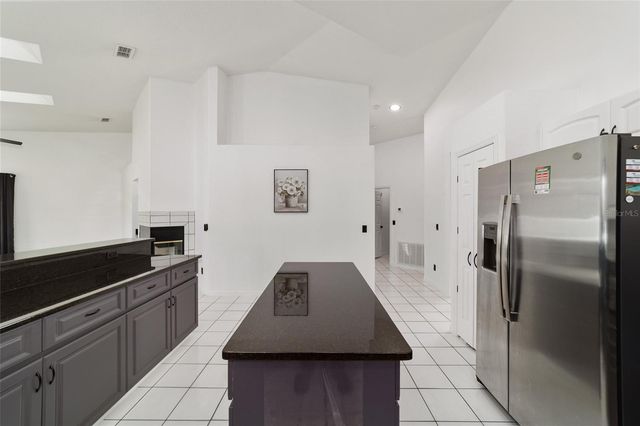 7399 SW 140TH AVENUE, Dunnellon, FL 34432