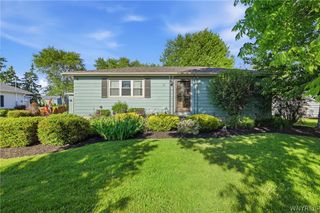 23 Beaver Lane, Grand Island, NY 14072