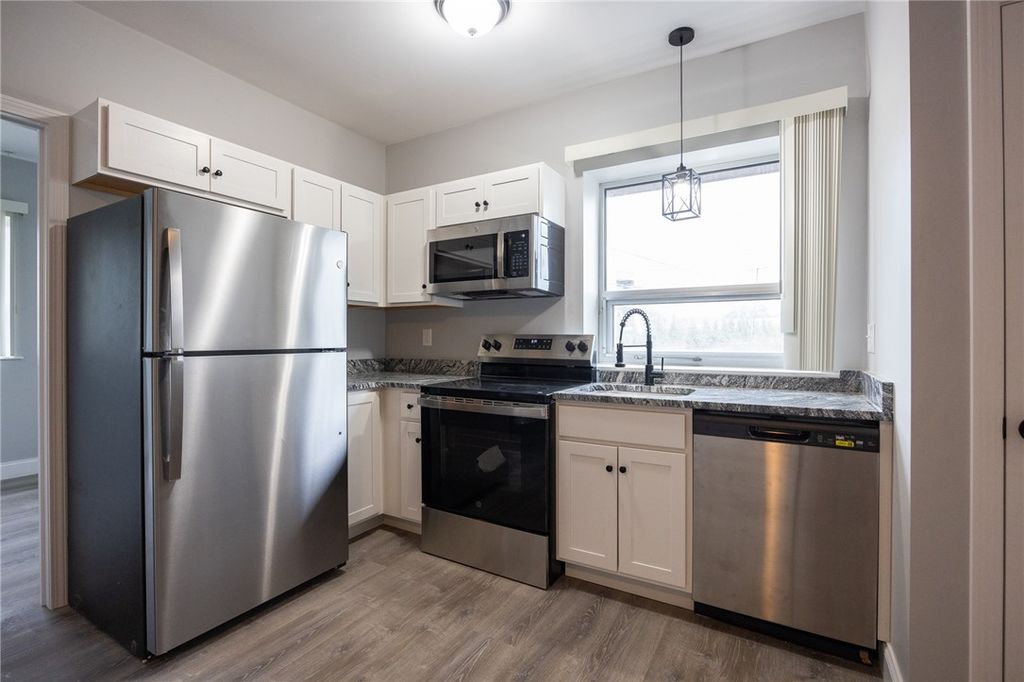 6899 POST Road 303, North Kingstown, RI 02852