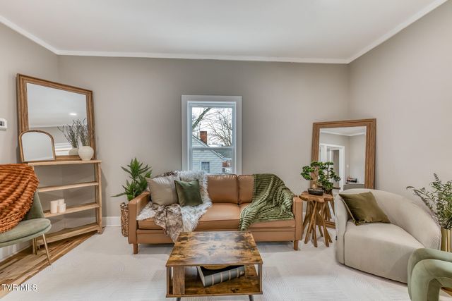 330 East Church Street, Greeneville, TN 37745