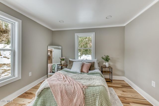 330 East Church Street, Greeneville, TN 37745