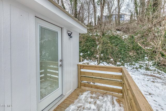 330 East Church Street, Greeneville, TN 37745