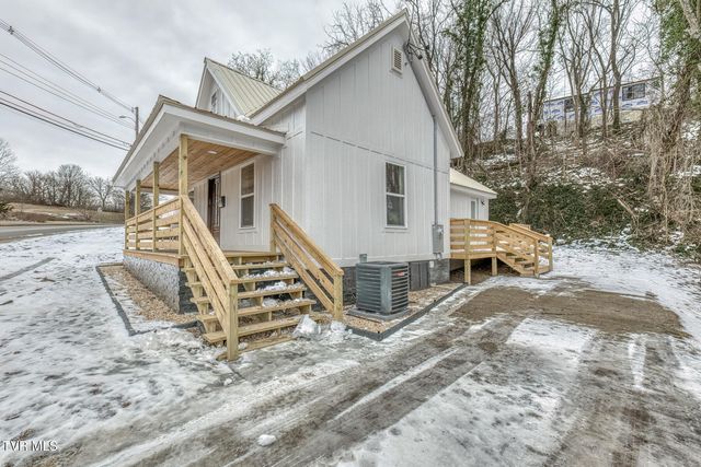 330 East Church Street, Greeneville, TN 37745