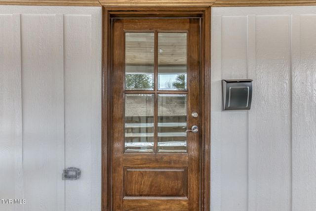 330 East Church Street, Greeneville, TN 37745