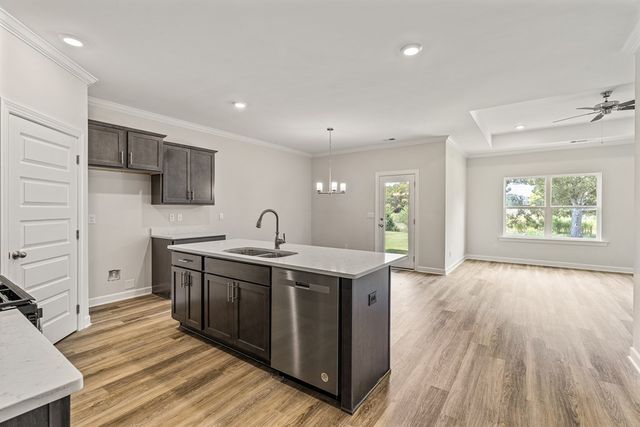 497 Golden Oaks Circle, Rehobeth, AL 36301