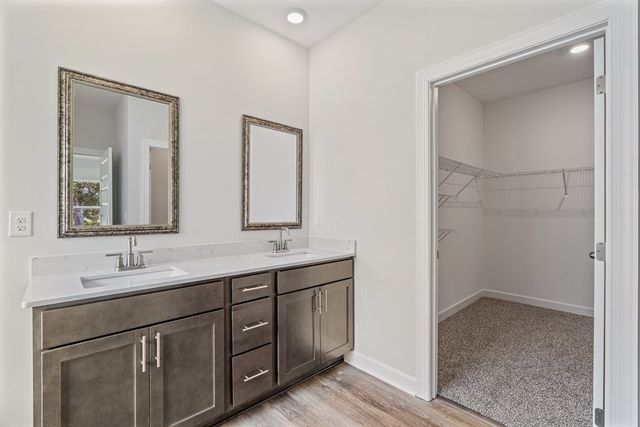 497 Golden Oaks Circle, Rehobeth, AL 36301