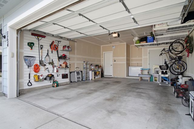 1754 N Hood River Rd, Liberty Lake, WA 99019