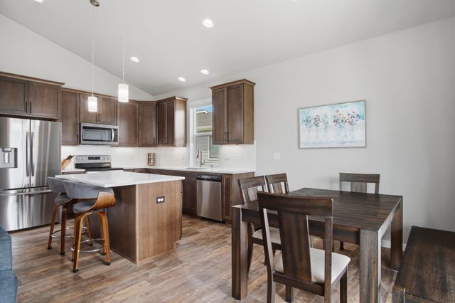 1754 N Hood River Rd, Liberty Lake, WA 99019
