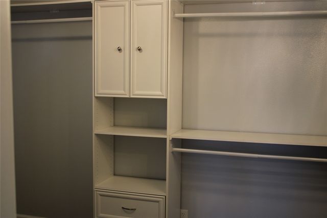 1023 Terry Way, Carrollton, TX 75006