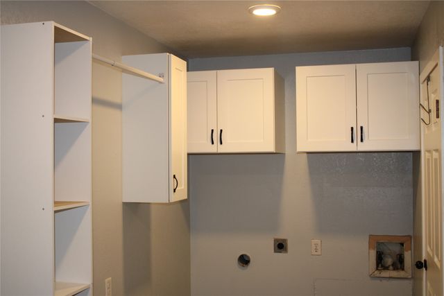 1023 Terry Way, Carrollton, TX 75006