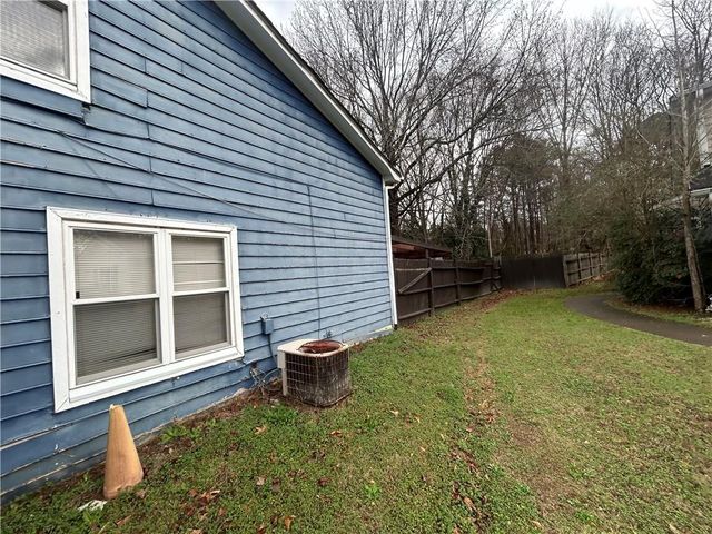 5654 Waterford Court, Morrow, GA 30260