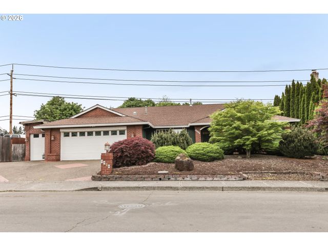 5950 Nw SIMNASHO Dr, Portland, OR 97229