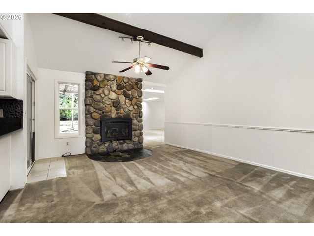 5950 Nw SIMNASHO Dr, Portland, OR 97229