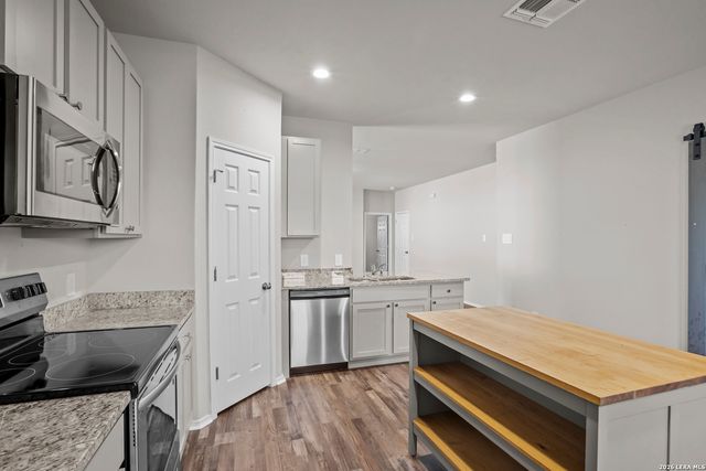 7415 Capstone, San Antonio, TX 78244