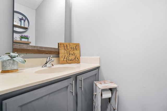 8496 Leader Drive, Galloway, OH 43119