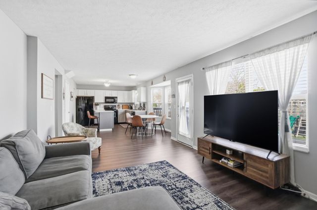 8496 Leader Drive, Galloway, OH 43119