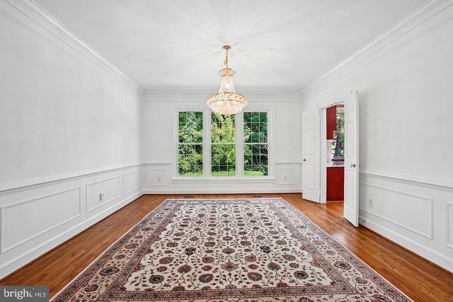 9705 HOLLOWAY HILL, Potomac, MD 20854